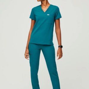 NWT FIGS Women's Pacific Blue Catarina Medium